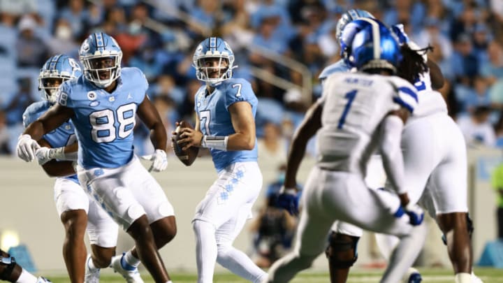 CHAPEL HILL, NORTH CAROLINA - SEPTEMBER 11: Sam Howell #7 of the North Carolina Tar Heels drops back to pass against the Georgia State Panthers during the first half of the game at Kenan Memorial Stadium on September 11, 2021 in Chapel Hill, North Carolina. (Photo by Grant Halverson/Getty Images)