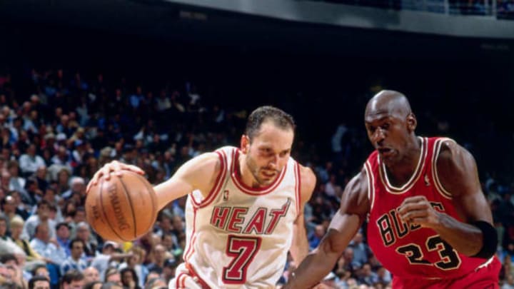 MIAMI, FL – FEBRUARY 23: Rex Chapman #7 of the Miami Heat handles the ball against the Chicago Bulls on February 23, 1996 at the Miami Arena in Miami, Florida. NOTE TO USER: User expressly acknowledges and agrees that, by downloading and/or using this photograph, user is consenting to the terms and conditions of the Getty Images License Agreement. Mandatory Copyright Notice: Copyright 1996 NBAE (Photo by Barry Gossage/NBAE via Getty Images)