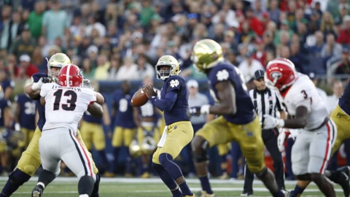 SOUTH BEND, IN - SEPTEMBER 09: Brandon Wimbush #7 of the Notre Dame Fighting Irish looks to pass against the Georgia Bulldogs in the first quarter of a game at Notre Dame Stadium on September 9, 2017 in South Bend, Indiana. (Photo by Joe Robbins/Getty Images)