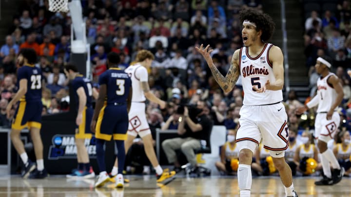 PITTSBURGH, PENNSYLVANIA – MARCH 18: Andre Curbelo #5 of the Illinois Fighting Illini reacts against the Chattanooga Mocs during the first half in the first round game of the 2022 NCAA Men’s Basketball Tournament at PPG PAINTS Arena on March 18, 2022 in Pittsburgh, Pennsylvania. (Photo by Rob Carr/Getty Images)
