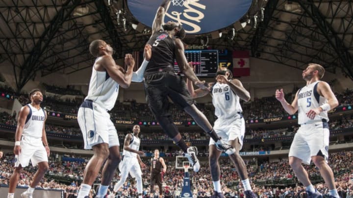 DALLAS, TX - DECEMBER 2: Montrezl Harrell #5 of the LA Clippers shoots the ball against the Dallas Mavericks on December 2, 2018 at the American Airlines Center in Dallas, Texas. NOTE TO USER: User expressly acknowledges and agrees that, by downloading and or using this photograph, User is consenting to the terms and conditions of the Getty Images License Agreement. Mandatory Copyright Notice: Copyright 2018 NBAE (Photo by Glenn James/NBAE via Getty Images)