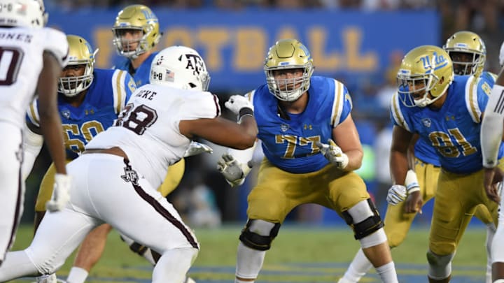 PASADENA, CA - SEPTEMBER 03: UCLA (77) Kolton Miller (OL) prepares to block during a college football game between the Texas A&M Aggies and the UCLA Bruins on September 03, 2017 at the Rose Bowl in Pasadena, CA (Photo by Chris Williams/Icon Sportswire via Getty Images)