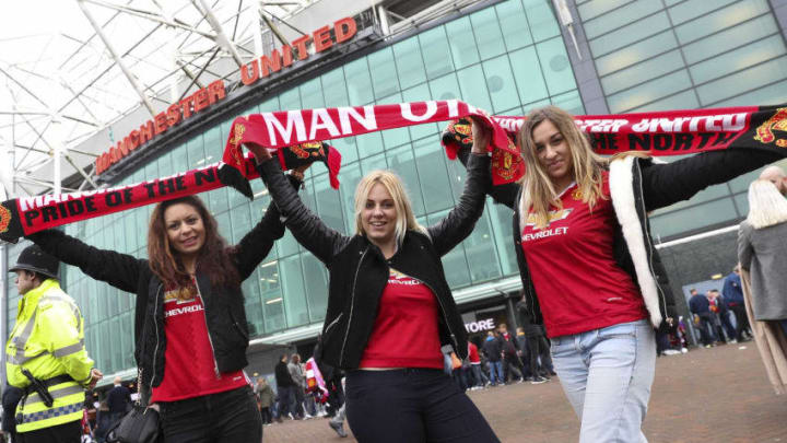MANCHESTER, ENGLAND - OCTOBER 29: Fans outside Old Trafford to day before the Premier League match between Manchester United and Burnley at Old Trafford on October 29, 2016 in Manchester, England. (Photo by Mark Robinson/Getty Images)