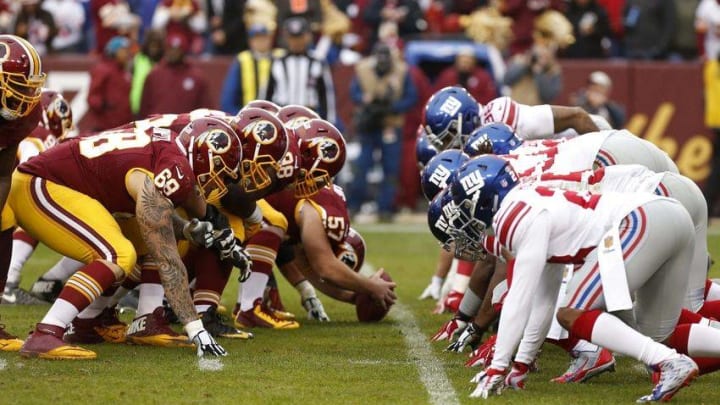 Nov 29, 2015; Landover, MD, USA; The Washington Redskins offense lines up against the New York Giants defense in the second quarter at FedEx Field. The Redskins won 20-14. Mandatory Credit: Geoff Burke-USA TODAY Sports