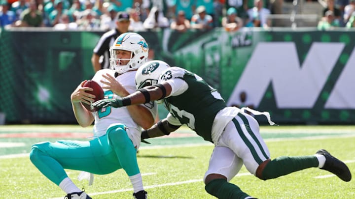 EAST RUTHERFORD, NJ - SEPTEMBER 24: Jamal Adams #33 of the New York Jets sacks Jay Cutler #6 of the Miami Dolphins during the first half of an NFL game at MetLife Stadium on September 24, 2017 in East Rutherford, New Jersey. (Photo by Al Bello/Getty Images)