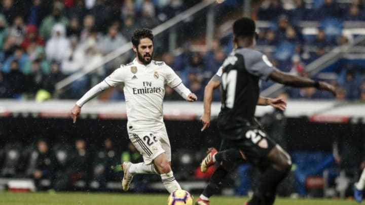 19th January 2019, Santiago Bernabeu, Madrid, Spain; La Liga football, Real Madrid versus Sevilla; Francisco Alarcon, ISCO (Real Madrid) breaks forward (photo by Shot for Press/Action Plus via Getty Images)