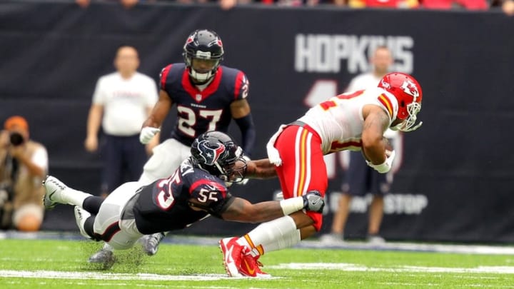 Sep 18, 2016; Houston, TX, USA; Houston Texans inside linebacker Benardrick McKinney (55) attempts to tackle Kansas City Chiefs wide receiver Albert Wilson (12) during the third quarter at NRG Stadium. Mandatory Credit: Erik Williams-USA TODAY Sports