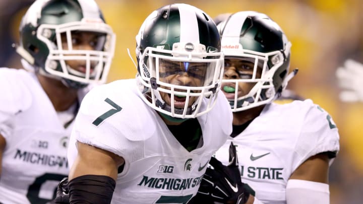 of the Michigan State Spartans against the Iowa Hawkeyes in the Big Ten Championship at Lucas Oil Stadium on December 5, 2015 in Indianapolis, Indiana.