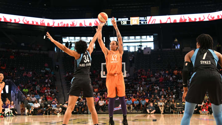 ATLANTA, GA – JUNE 3: Brittney Griner #42 of the Phoenix Mercury shoots the ball against the Atlanta Dream on June 3, 2018 at Hank McCamish Pavilion in Atlanta, Georgia. NOTE TO USER: User expressly acknowledges and agrees that, by downloading and/or using this Photograph, user is consenting to the terms and conditions of the Getty Images License Agreement. Mandatory Copyright Notice: Copyright 2018 NBAE (Photo by Scott Cunningham/NBAE via Getty Images)