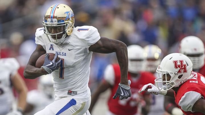 Nov 22, 2014; Houston, TX, USA; Tulsa Golden Hurricane wide receiver Keyarris Garrett (1) makes a reception during the second quarter against the Houston Cougars at TDECU Stadium. Mandatory Credit: Troy Taormina-USA TODAY Sports
