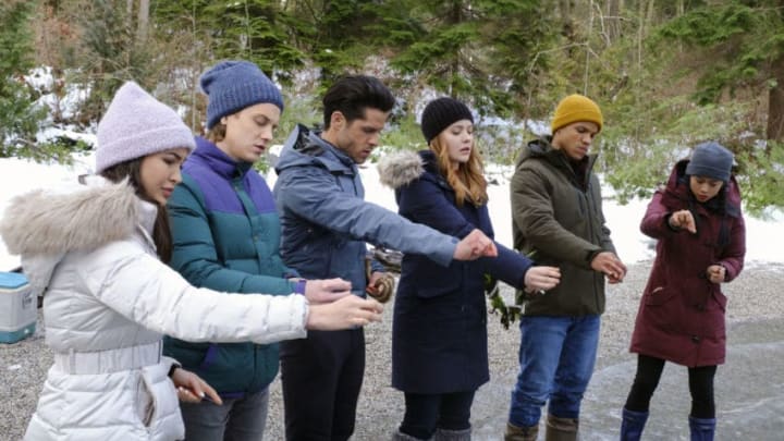 Nancy Drew -- "The Terror of Horseshoe Bay" -- Image Number: NCD115b_0132b.jpg -- Pictured (L-R): Maddison Jaizani as Bess, Alex Saxon as Ace, Miles Gaston Villanueva as Owen, Kennedy McMann as Nancy, Tunji Kasim as Nick and Leah Lewis as George -- Photo: Jeff Weddell/The CW -- © 2020 The CW Network, LLC. All Rights Reserved.
