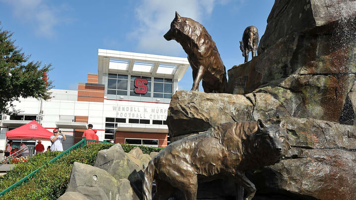 RALEIGH, NC – AUGUST 31: A general view of a statue of wolves prior to a game between the Louisiana Tech Bulldogs and the North Carolina State Wolfpack at Carter-Finley Stadium on August 31, 2013 in Raleigh, North Carolina. The Wolfpack defeated the Bulldogs 40-14. (Photo by Lance King/Getty Images)