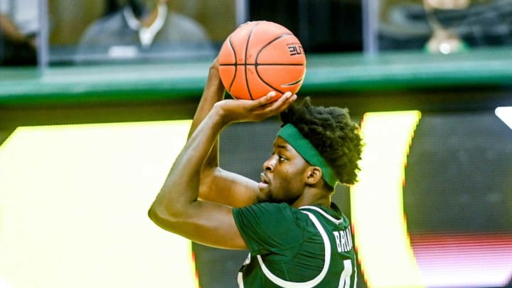Michigan State’s Gabe Brown makes a 3-pointer against Oakland during the second half on Sunday, Dec. 13, 2020, at the Breslin Center in East Lansing.201213 Msu Oakland 153a