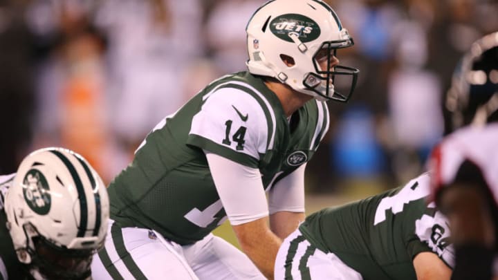 EAST RUTHERFORD, NJ - AUGUST 10: Sam Darnold #14 of the New York Jets in action during the preseason National Football League game between the New York Jets and the Atlanta Falcons on August 10, 2018 at MetLife Stadium in East Rutherford, NJ. (Photo by Al Pereira/Getty Images)