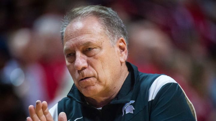 Michigan State Head Coach Tom Izzo applauds his team during the first half of the Indiana versus Michigan State men’s basketball game at Simon Skjodt Assembly Hall on Sunday, Jan. 22, 2023.Iu Msu Mbb 1h Izzo 1