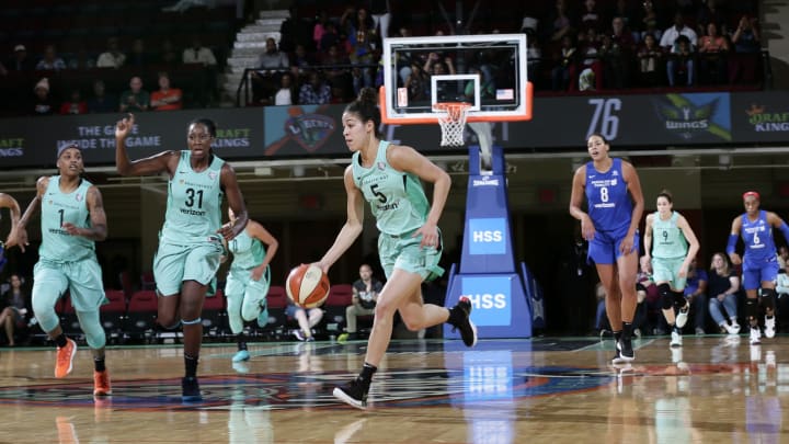 WHITE PLAINS, NY – MAY 29: Kia Nurse #5 of the New York Liberty handles the ball against the Dallas Wings on May 29, 2018 at Westchester County Center in White Plains, New York. NOTE TO USER: User expressly acknowledges and agrees that, by downloading and or using this photograph, User is consenting to the terms and conditions of the Getty Images License Agreement. Mandatory Copyright Notice: Copyright 2018 NBAE (Photo by Steve Freeman/NBAE via Getty Images)