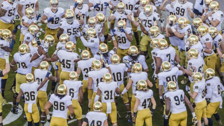 PALO ALTO, CA - NOVEMBER 30: The Notre Dame football team gets ready for an NCAA football game against the Stanford Cardinal played on November 30, 2013 at Stanford Stadium in Palo Alto, California. (Photo by David Madison/Getty Images)