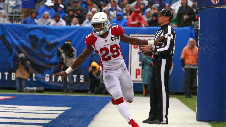 EAST RUTHERFORD, NJ - OCTOBER 20: Arizona Cardinals running back Chase Edmonds (29) celebrates after he scores his second touchdown during the first quarter of the National Football League game between the New York Giants and the Arizona Cardinals on October 20, 2019 at MetLife Stadium in East Rutherford, NJ. (Photo by Rich Graessle/Icon Sportswire via Getty Images)