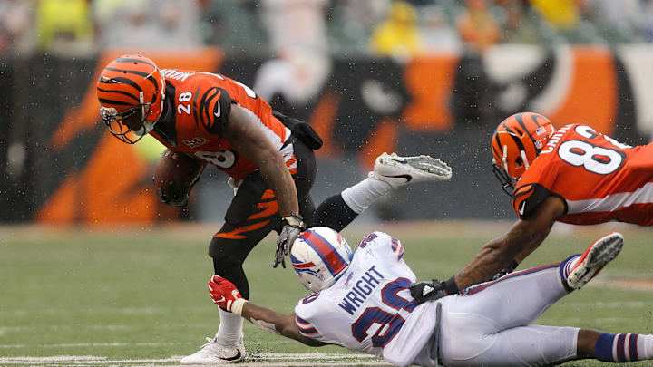 CINCINNATI, OH – OCTOBER 8: Shareece Wright (Photo by Michael Reaves/Getty Images)