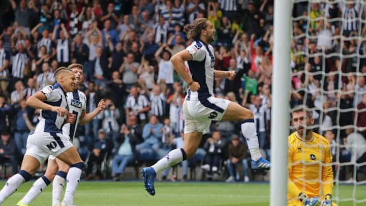 WEST BROMWICH, ENGLAND - AUGUST 18: Jay Rodriguez of West Bromwich Albion celebrates after scoring their third goal from a penalty during the Sky Bet Championship match between West Bromwich Albion and Queens Park Rangers at The Hawthorns on August 18, 2018 in West Bromwich, England. (Photo by David Rogers/Getty Images)