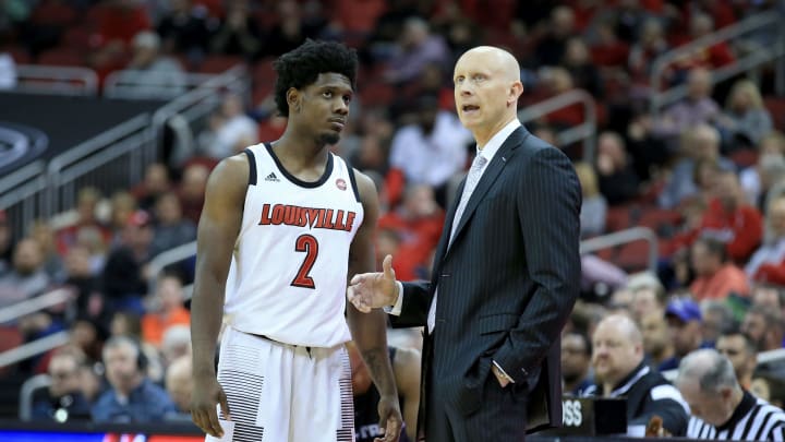 LOUISVILLE, KY – DECEMBER 05: Chris Mack the head coach of the Louisville Cardinals gives instructions to Darius Perry #2 against the Central Arkansas Bears at KFC YUM! Center on December 5, 2018 in Louisville, Kentucky. (Photo by Andy Lyons/Getty Images)
