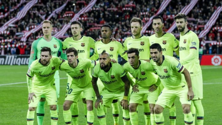 BILBAO, SPAIN - FEBRUARY 10: teamphoto of FC Barcelona (L-R) Marc Andre Ter Stegen of FC Barcelona, Clement Lenglet of FC Barcelona, Nelson Semedo of FC Barcelona, Ivan Rakitic of FC Barcelona, Sergio Busquets of FC Barcelona, Gerard Pique of FC Barcelona, Lionel Messi of FC Barcelona, Sergi Roberto of FC Barcelona, Arturo Vidal of FC Barcelona, Philippe Coutinho of FC Barcelona, Luis Suarez of FC Barcelona during the La Liga Santander match between Athletic de Bilbao v FC Barcelona at the Estadio San Mames on February 10, 2019 in Bilbao Spain (Photo by David S. Bustamante/Soccrates/Getty Images)
