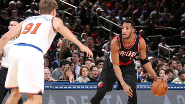 NEW YORK, NY - NOVEMBER 22: Evan Turner #1 of the Portland Trail Blazers handles the ball against the New York Knicks on November 22, 2016 at Madison Square Garden in New York City, New York. Copyright 2016 NBAE (Photo by Nathaniel S. Butler/NBAE via Getty Images)