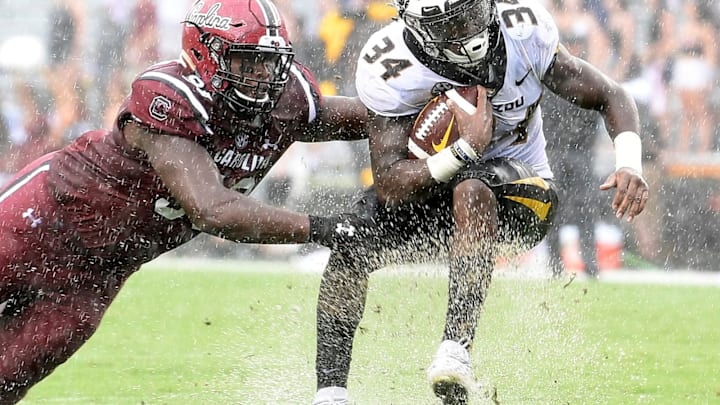 Running back Larry Rountree III #34 of the Missouri Tigers (Photo by Mike Comer/Getty Images)