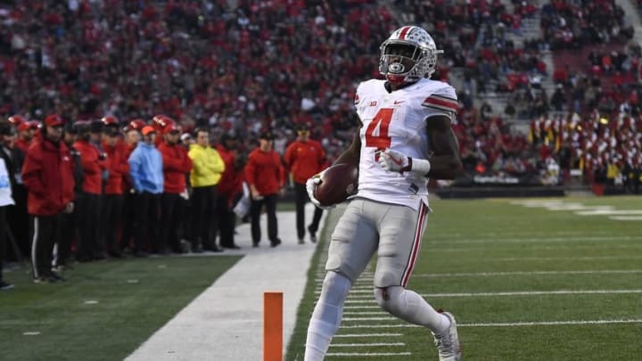 Nov 12, 2016; College Park, MD, USA; Ohio State Buckeyes running back Curtis Samuel (4) scores a touchdown on a revers during the second quarter against the Maryland Terrapins at Capital One Field at Maryland Stadium. Mandatory Credit: Tommy Gilligan-USA TODAY Sports