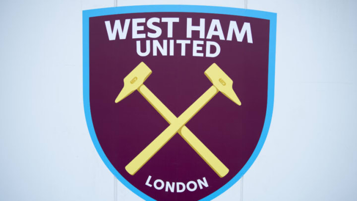 LONDON, ENGLAND - AUGUST 18: West Ham United club badge during the Europa Conference League Play-off First Leg match between West Ham United and Viborg FF at London Stadium on August 18, 2022 in London, England. (Photo by Visionhaus/Getty Images)