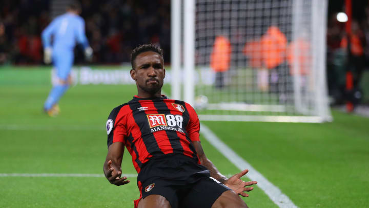 BOURNEMOUTH, ENGLAND – SEPTEMBER 15: Jermain Defoe of AFC Bournemouth (18) celebrates as he scores their second goal during the Premier League match between AFC Bournemouth and Brighton and Hove Albion at Vitality Stadium on September 15, 2017 in Bournemouth, England. (Photo by Dan Istitene/Getty Images)