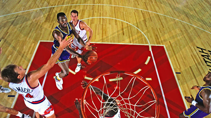 Thurl bailey hot sale jersey