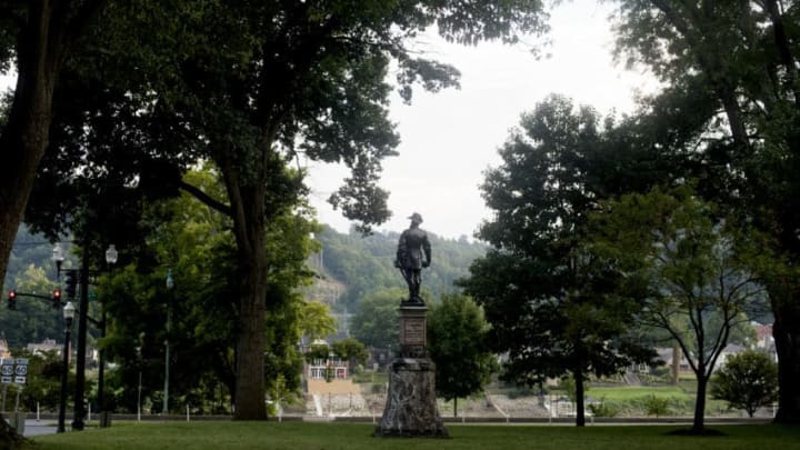 CHARLESTON, WV - AUGUST 16: The statue of Confederate General Thomas Stonewall Jackson stands at the West Virginia State Capitol Complex on August 16, 2017 in Charleston, West Virginia. At a protest on August 13, 2017, around 200 people gathered on the State Capitol complex asking the statue be removed in light of the recent tragedy in Charlottesville, Virginia. (Photo by Ty Wright/Getty Images)