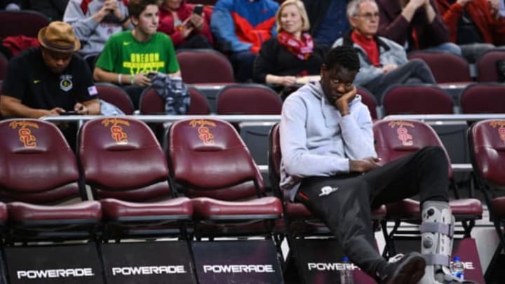LOS ANGELES, CA – FEBRUARY 21: Injured Oregon center Bol Bol (1) looks on during a college basketball game between the Oregon Ducks and the USC Trojans on February 21, 2019 at Galen Center in Los Angeles, CA. (Photo by Brian Rothmuller/Icon Sportswire via Getty Images)