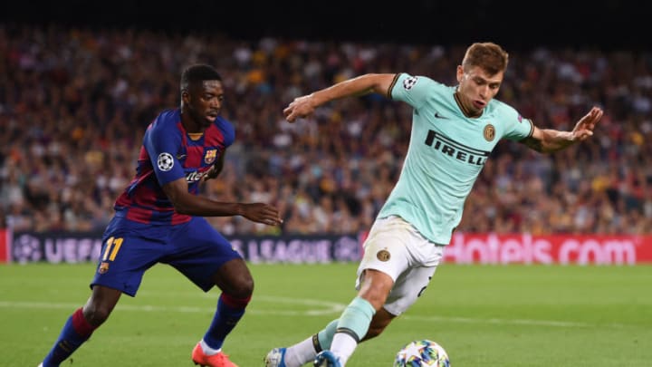 BARCELONA, SPAIN - OCTOBER 02: Nicolo Barella of Inter Milan and Ousmane Dembele of FC Barcelona during the UEFA Champions League group F match between FC Barcelona and FC Internazionale at Camp Nou on October 02, 2019 in Barcelona, Spain. (Photo by Alex Caparros/Getty Images)