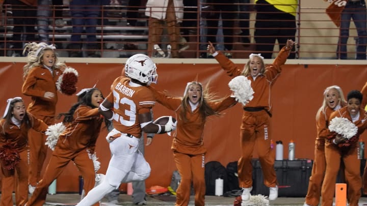 4 Overreactions From Texas Footballs Impotent Loss To Tcu 1887