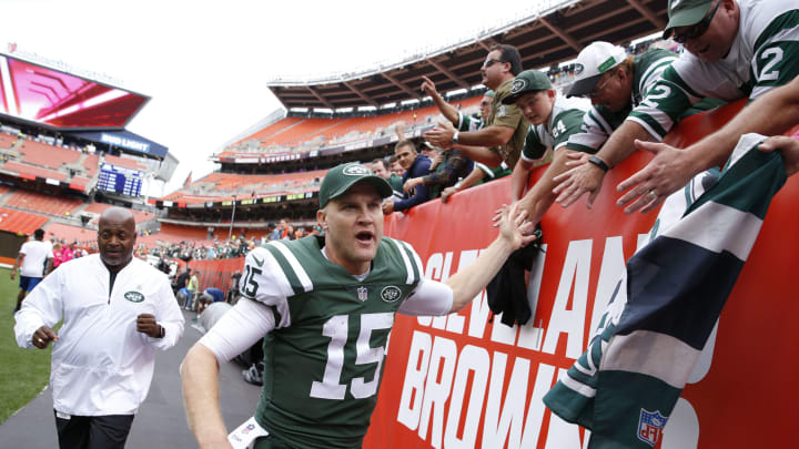 CLEVELAND, OH – OCTOBER 08: Josh McCown