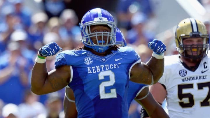LEXINGTON, KY - SEPTEMBER 27: Alvin Dupree #2 of the Kentucky Wildcats celebrates after a sack during the game against the Vanderbilt Commodores at Commonwealth Stadium on September 27, 2014 in Lexington, Kentucky. (Photo by Andy Lyons/Getty Images)