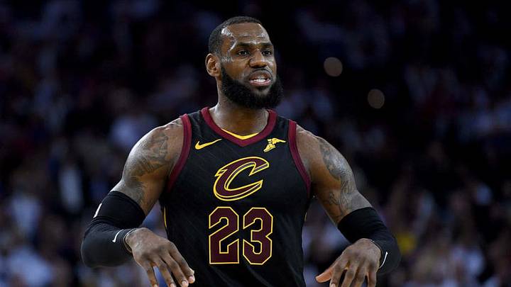OAKLAND, CA - DECEMBER 25: LeBron James #23 of the Cleveland Cavaliers reacts towards his teammates after the Golden State Warriors scored a basket during an NBA basketball game at ORACLE Arena on December 25, 2017 in Oakland, California. NOTE TO USER: User expressly acknowledges and agrees that, by downloading and or using this photograph, User is consenting to the terms and conditions of the Getty Images License Agreement. (Photo by Thearon W. Henderson/Getty Images)