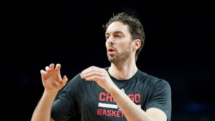 Feb 20, 2015; Auburn Hills, MI, USA; Chicago Bulls forward Pau Gasol (16) warms up before the game against the Detroit Pistons at The Palace of Auburn Hills. Mandatory Credit: Tim Fuller-USA TODAY Sports
