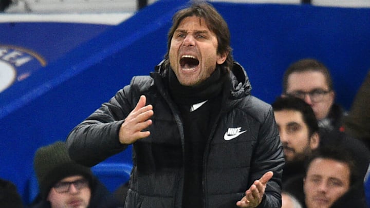 Chelsea's Italian head coach Antonio Conte gestures on the touchline during the English Premier League football match between Chelsea and Brighton and Hove Albion at Stamford Bridge in London on December 26, 2017. / AFP PHOTO / Glyn KIRK / RESTRICTED TO EDITORIAL USE. No use with unauthorized audio, video, data, fixture lists, club/league logos or 'live' services. Online in-match use limited to 75 images, no video emulation. No use in betting, games or single club/league/player publications. / (Photo credit should read GLYN KIRK/AFP via Getty Images)