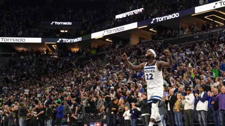 Mandatory Credit: Nick Wosika-USA TODAY Sports
