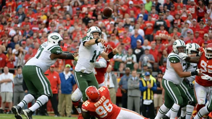 New York Jets quarterback Ryan Fitzpatrick (14) – Mandatory Credit: John Rieger-USA TODAY Sports