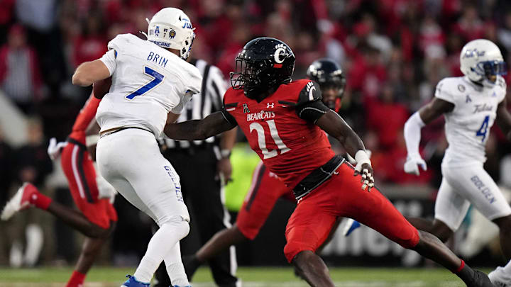 2022 NFL Draft, Myjai Sanders.Tulsa Golden Hurricane At Cincinnati Bearcats Nov 6