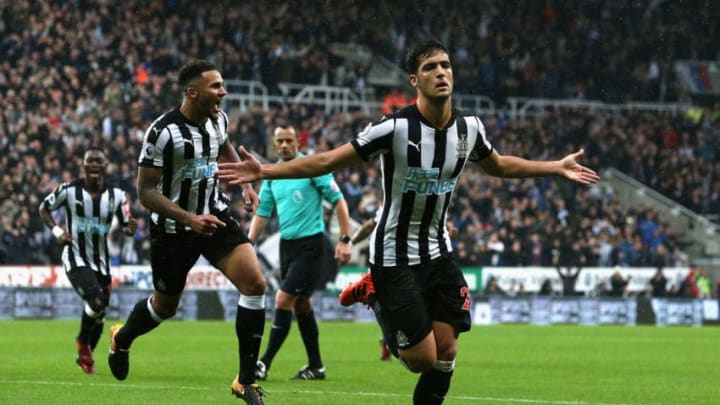 NEWCASTLE UPON TYNE, ENGLAND - OCTOBER 21: Mikel Merino of Newcastle United celebrates as he scores their first goal during the Premier League match between Newcastle United and Crystal Palace at St. James Park on October 21, 2017 in Newcastle upon Tyne, England. (Photo by Nigel Roddis/Getty Images)