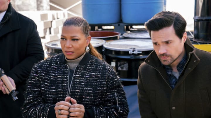 “Pulse” – McCall receives a desperate plea for help from her former CIA trainee, now a full-fledged agent, that leads her into a confrontation with Mason Quinn (Chris Vance), the most dangerous enemy from her past in intelligence. In need of confidential information about the agent’s latest assignment, McCall forms a tentative alliance with Carter Griffin (Brett Dalton), a by-the-book CIA handler, on the CBS Original series THE EQUALIZER, Sunday, April 10 (8:00-9:00 PM, ET/PT) on the CBS Television Network, and available to stream live and on demand on Paramount+.Pictured (L-R): Queen Latifah as Robyn McCall and Brett Dalton as Carter Griffin. Photo: Michael Greenberg/CBS ©2022 CBS Broadcasting, Inc. All Rights Reserved.