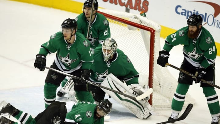 Dec 17, 2016; Dallas, TX, USA; Dallas Stars goalie Antti Niemi (31) in game action against the Philadelphia Flyers in the third period at American Airlines Center. Stars won 3-1. Mandatory Credit: Tim Heitman-USA TODAY Sports