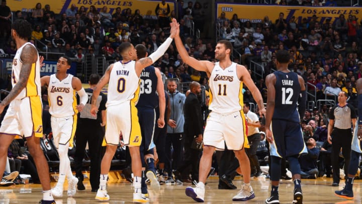 LOS ANGELES, CA - NOVEMBER 5: Brook Lopez NOTE TO USER: User expressly acknowledges and agrees that, by downloading and/or using this Photograph, user is consenting to the terms and conditions of the Getty Images License Agreement. Mandatory Copyright Notice: Copyright 2017 NBAE (Photo by Andrew D. Bernstein/NBAE via Getty Images)