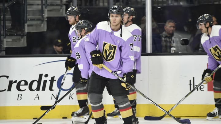 LAS VEGAS, NV – NOVEMBER 28: William Karlsson #71 of the Vegas Golden Knights wears a lavender warm up jersey as part of Hockey Fights Cancer Awareness Night prior to the game against the Dallas Stars at T-Mobile Arena on November 28, 2017 in Las Vegas, Nevada. (Photo by Jeff Bottari/NHLI via Getty Images)