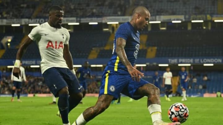 Chelsea’s Brazilian striker Kenedy (R) vies with Tottenham Hotspur’s Ivorian defender Serge Aurier (L) during the pre-season friendly football match between Chelsea and Tottenham Hotspur at Stamford Bridge in London on August 4, 2021. (Photo by GLYN KIRK/AFP via Getty Images)